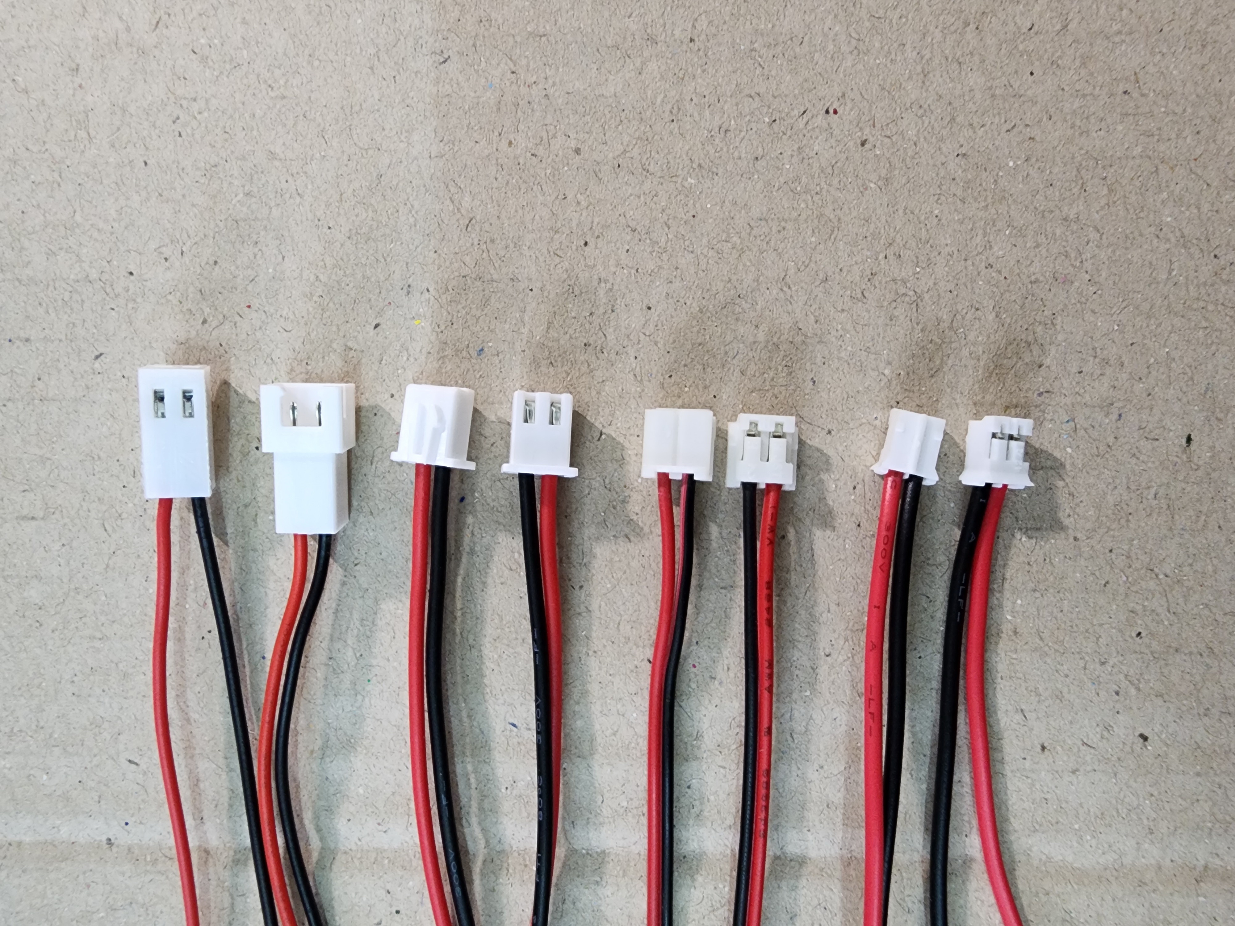แจ็คเสียบพัดลม 24V 2 สาย ตัวอย่าง 1