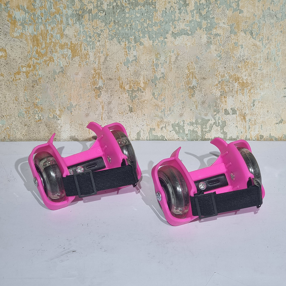 [0231] สเก็ตติดรองเท้า ถอดง่าย ควบคุมง่าย สำหรับเด็ก ใช้แทนเดิน PVC