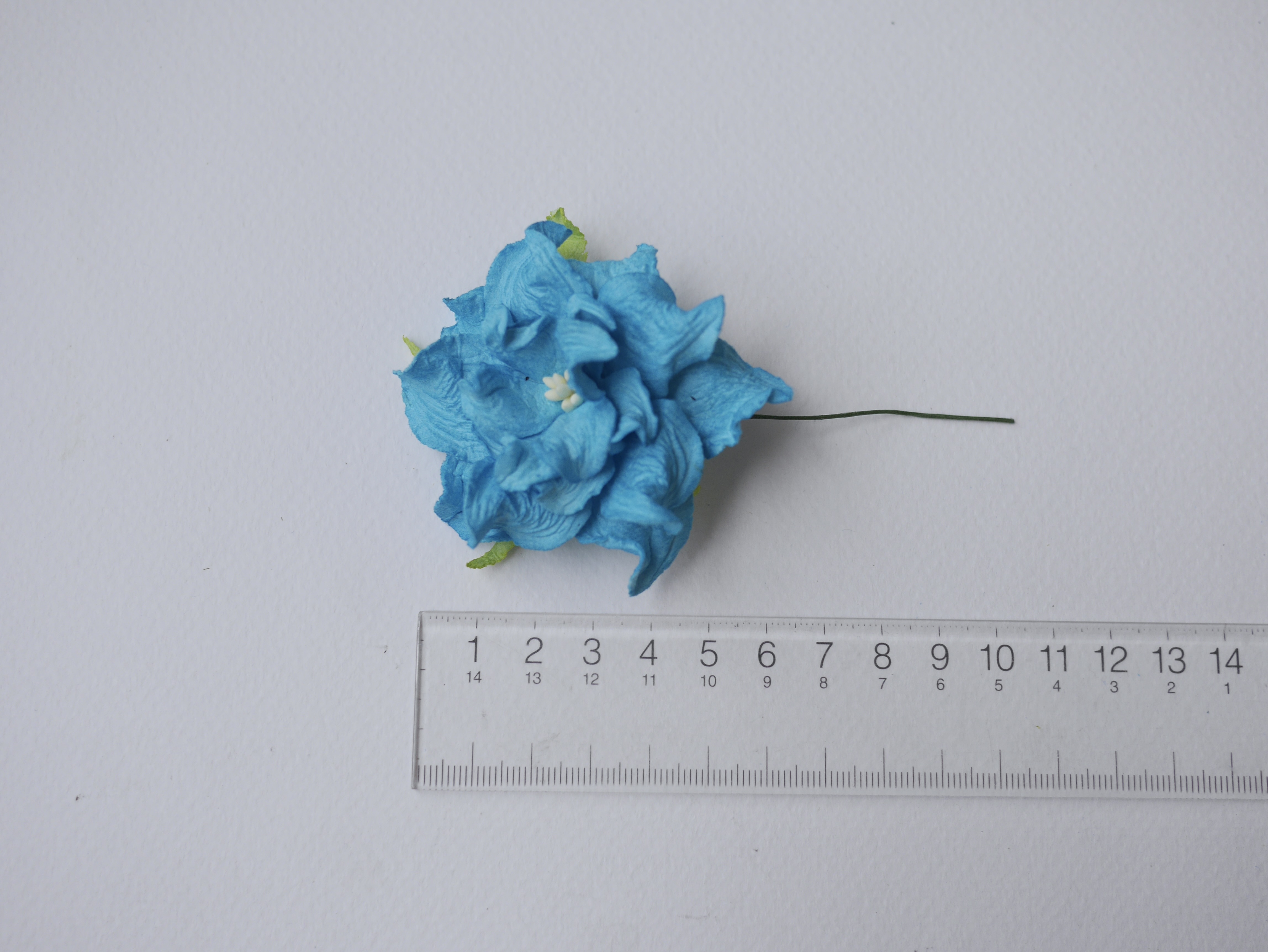 ดอกไม้กระดาษสา ราคาส่ง, ดอกการเดนเนียกระดาษสา ดอกไม้ประดิษฐ์ ตกแต่งงานแต่งงาน ประดิษฐ์ข้อมือเพื่อนเจ้าสาว ขนาด 5.5 cm., สำหรับของชำร่วย, งานแต่งงาน, ดอกไม้ทำข้อมือเจ้าสาว สีฟ้าน้ำทะเล จำนวน 25 ดอก Paper flower, 25 Pieces mulberry gardenia flowers supplies