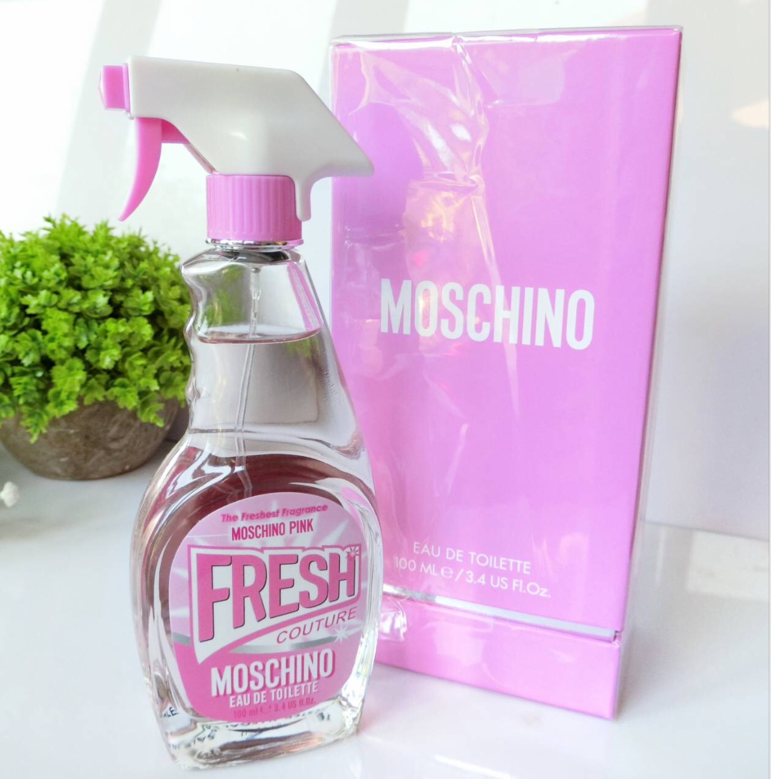 MOSCHINO Pink Fresh Couture EDT 100 ml (Counter Box)