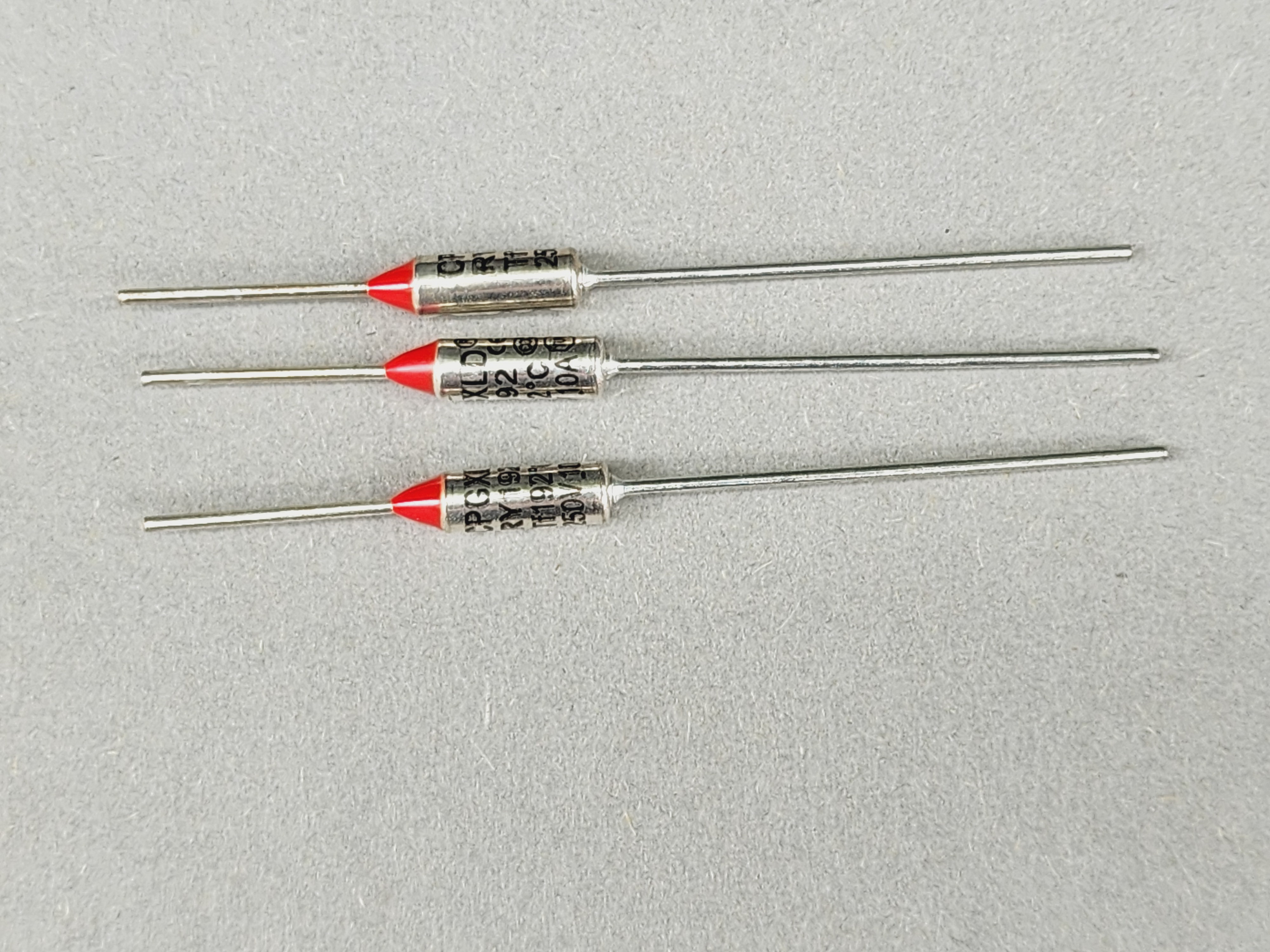 เทอร์โมฟิวส์ ฟิวส์ความร้อน 10A 250V 192C