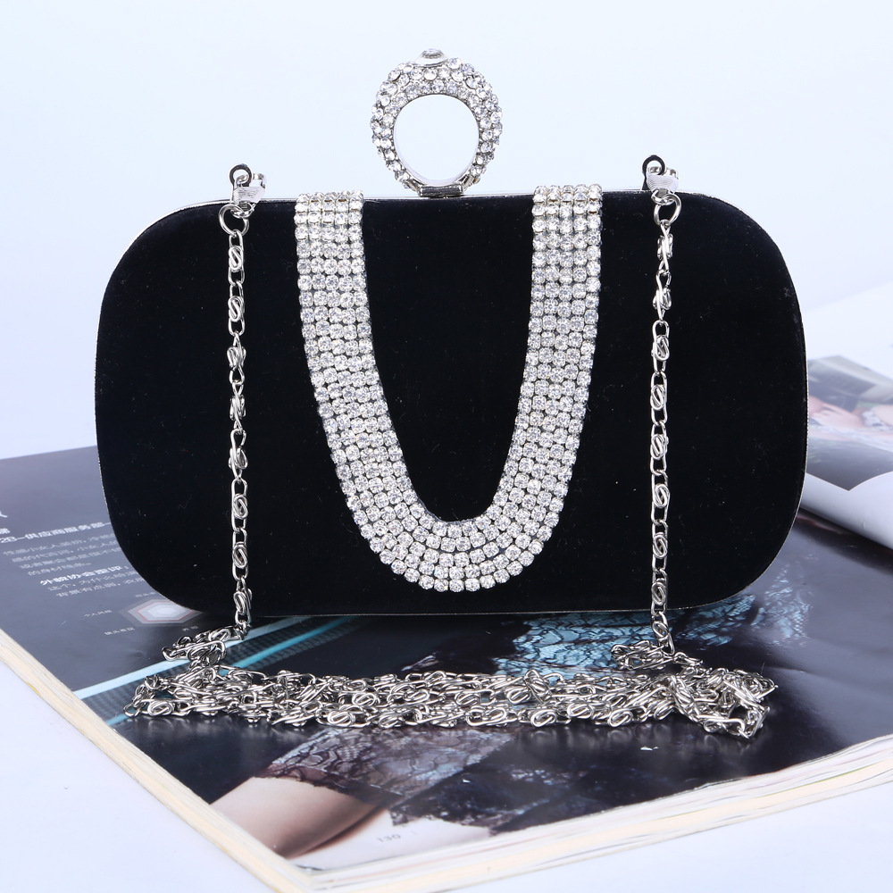 กระเป๋าออกงานราตรี diamond black งานสวยคลาสสิคDinner bag and the diamond tassel pure handmade clutch
