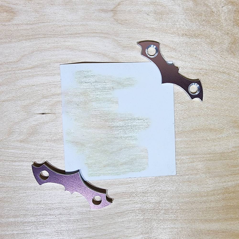 [0302] batman แผ่นรองน็อตยึดทรัคสเก็ตบอร์ด แก้น็อตจมกินไม้ ทรงค้างคาว ชุบสีอโนไดซ์