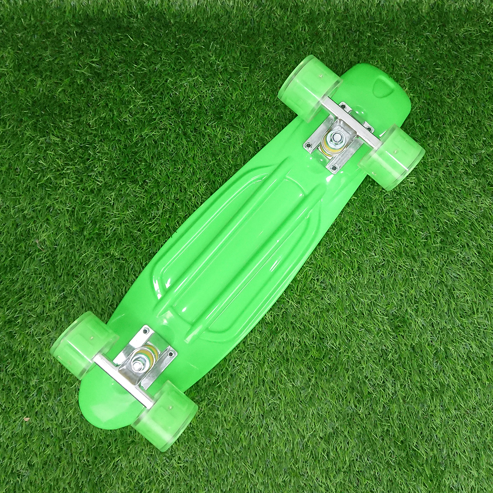 0202 Kid Skateboard ทรงเพนนี ล้อมีไฟ เลือกได้8สี น้ำหนักไม่เกิน 100kg