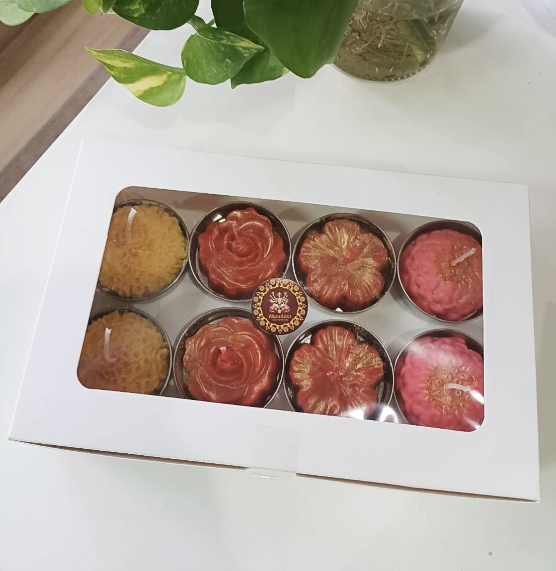 เทียนหอมดอกไม้บูชาองค์เทพ เซ็ท 8 ชิ้น