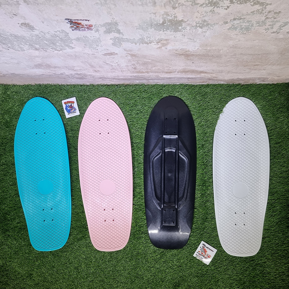 [0301] บอร์ดพลาสติก surf skate ยาว29" เคิฟเยอะ น้ำหนักเบา สายเท้าเปล่า เด็กน้อย