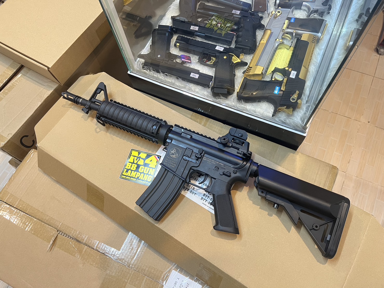 Double Bell BYT-02B M4 CQB (ABS)