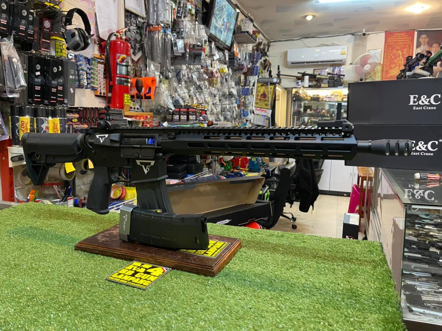E&C 855 S2 : John Wick2 TTI TR-1 M-Lok 13" บอดี้โลหะ