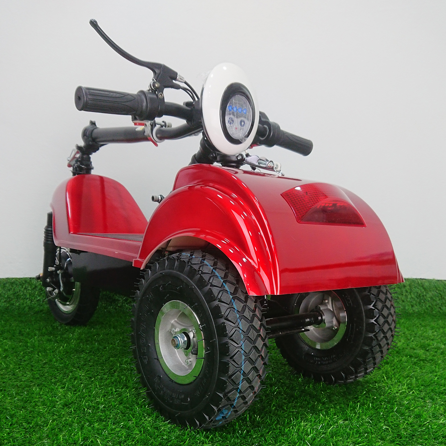 [0601] สกู็ตเตอร์ไฟฟ้า รุ่น Rhino สำหรับผู้สูงอายุ มี3ล้อ ขนาด12นิ้ว รับประกัน6เดือน มีอะไหล่เปลี่ยน Electric scooter