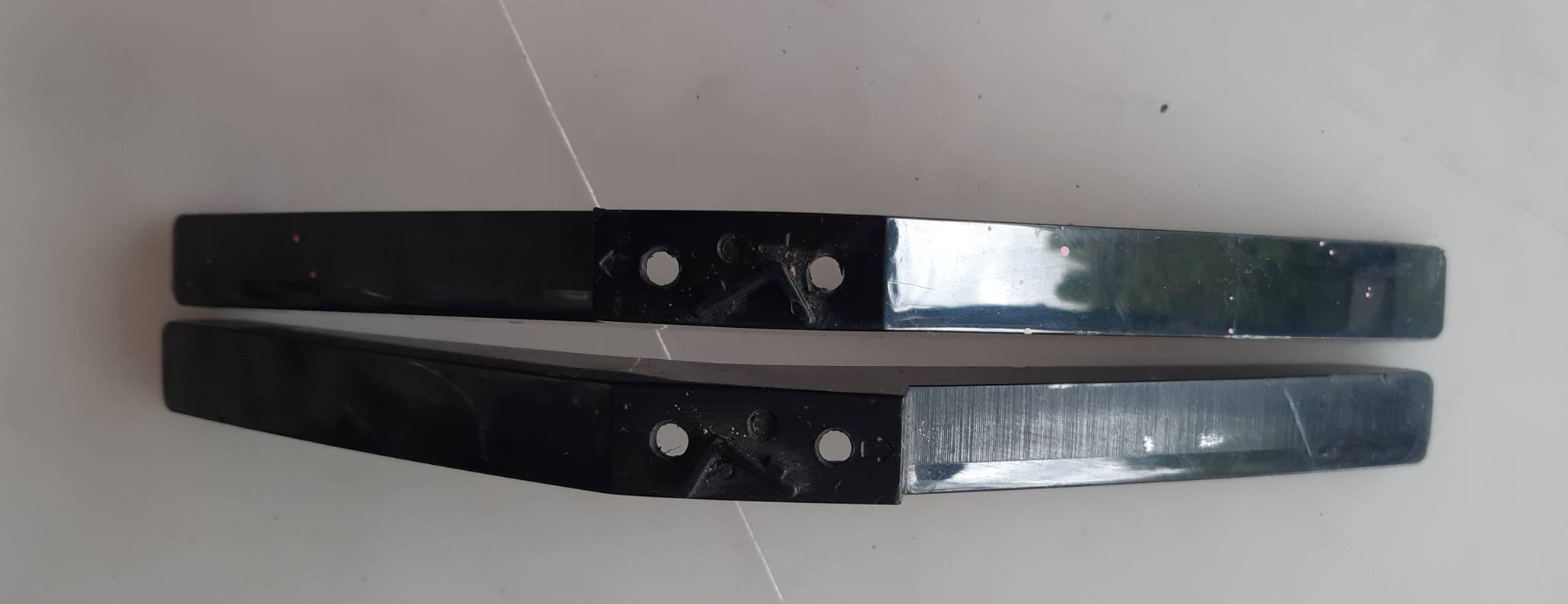 อันที่ 720 ขาทีวี PHILPS 32PHT4002S