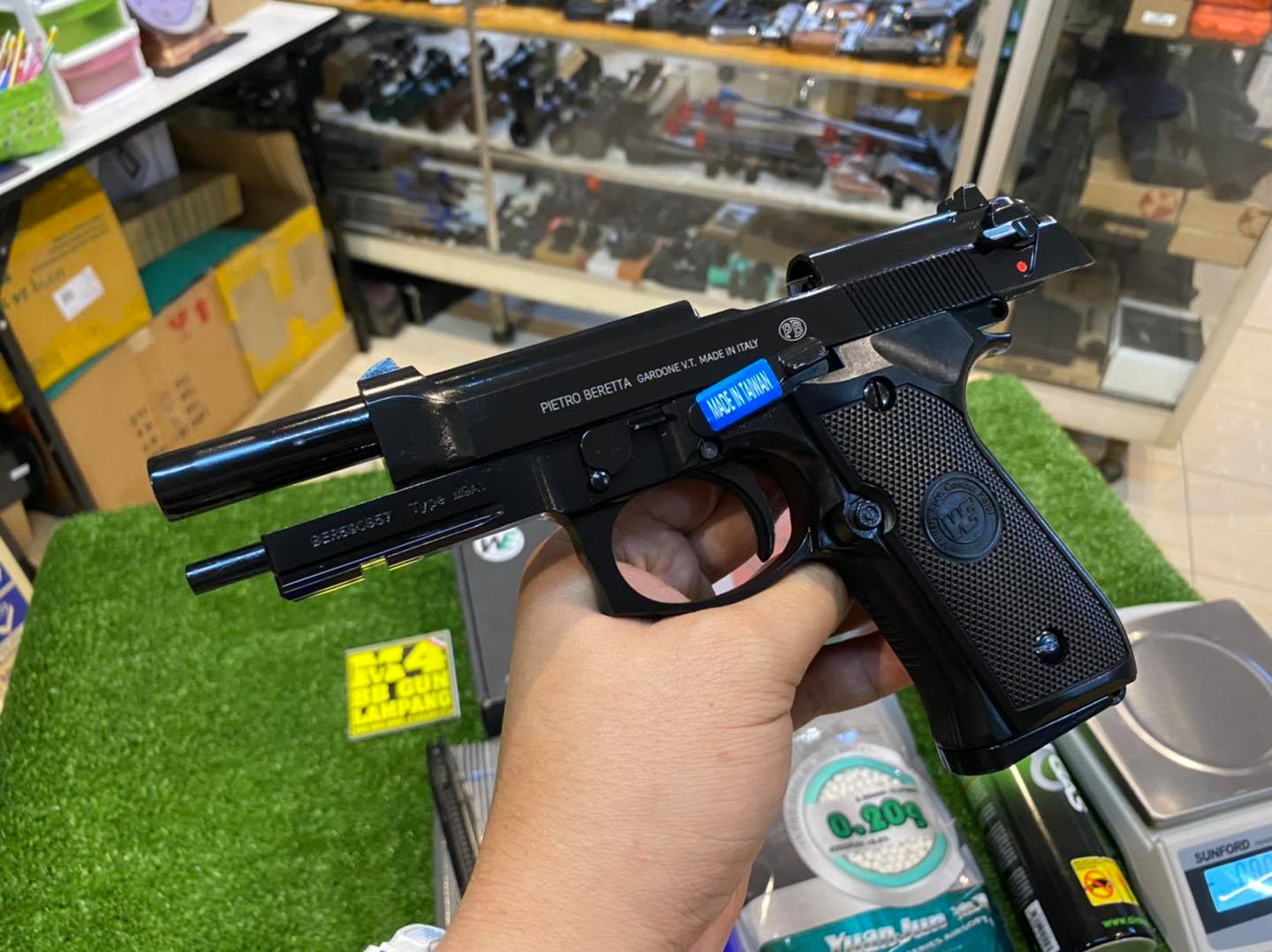 WE - M9A1 Beretta (Full Auto) - สีดำ