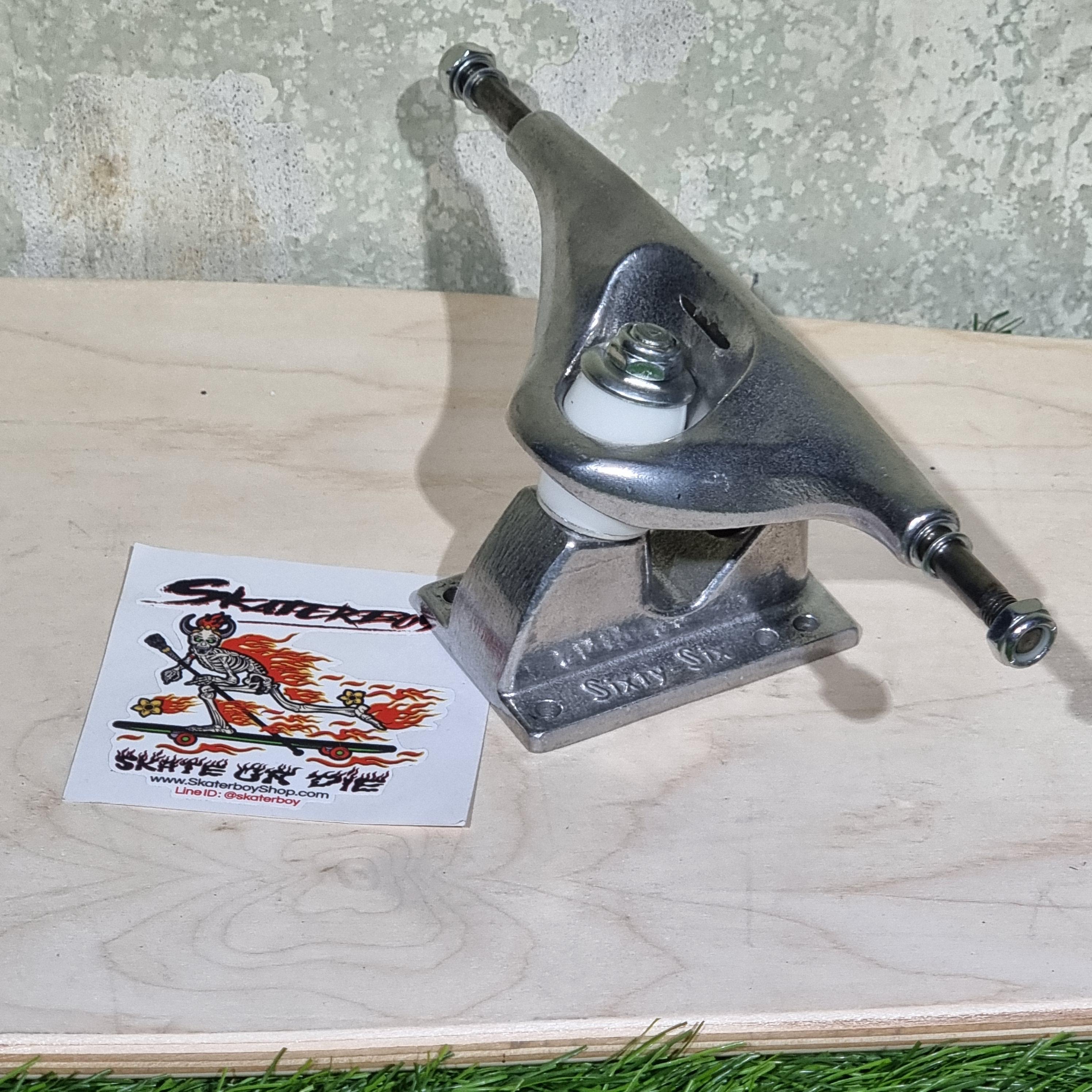 [0306] ทรัค sixty six surfskate พร้อมชุดติดตั้ง ระบบบูชชื่งเล่นง่าย งานดี