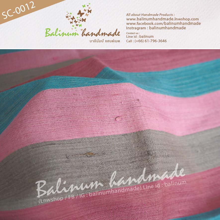 Hand Woven Scarf 100% Laos Silk, Very Soft and Feel Comfortable. ผ้าพันคอไหมลาว 100% ของแท้ งานทอมือทั้งผืน เนื้อผ้านุ่ม ลื่น บางเบา ให้ความอบอุ่น รู้สึกสบาย สามารถนำมาพันคอหรือคลุมไหล่ก็ได้ (ใช้ได้ทั้งผู้หญิงและผู้ชาย) ฟ้า, ชมพู (Blue, Pink)