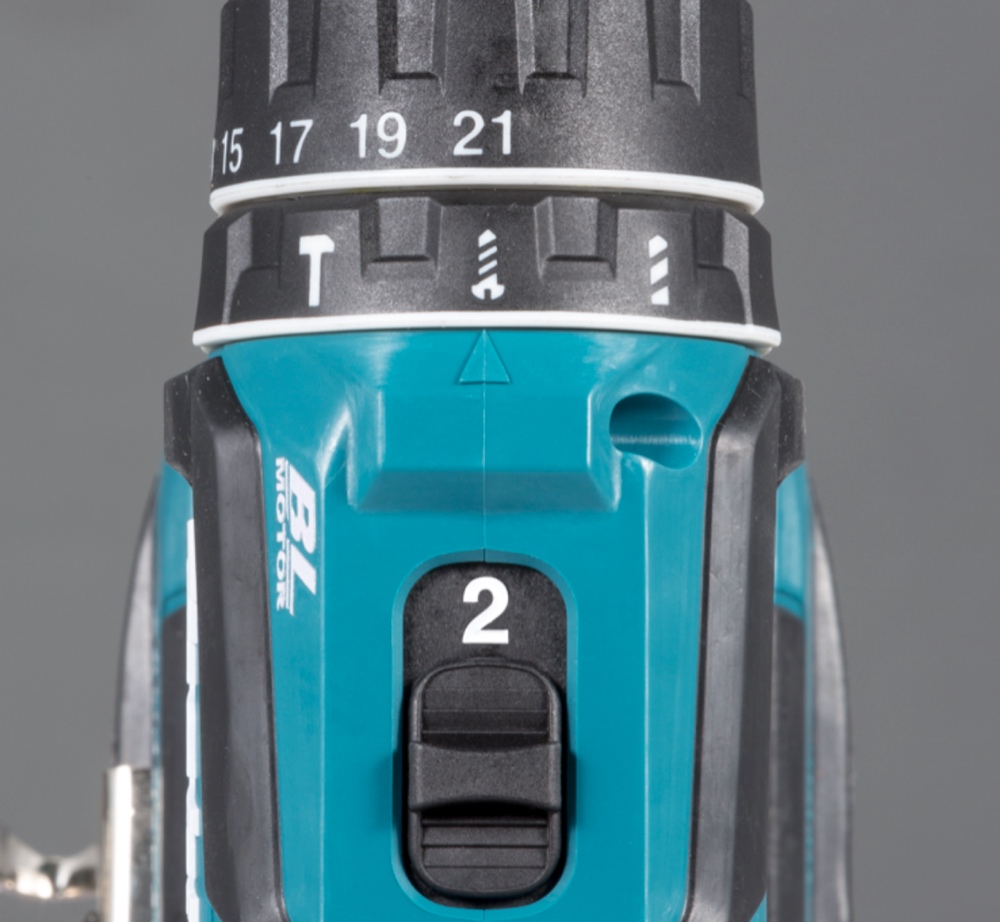 สว่านไขควงไร้สาย 18V MAKITA รุ่น DDF486Z ขนาด 1/2 นิ้ว ไม่รวมแบต และแท่นชาร์ต