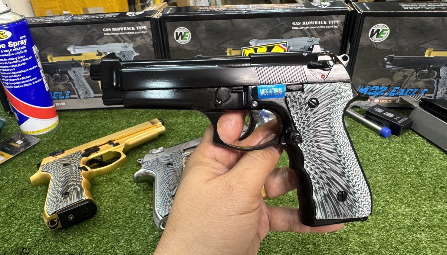 WE M92 EAGLE Full Auto GBB (Black)