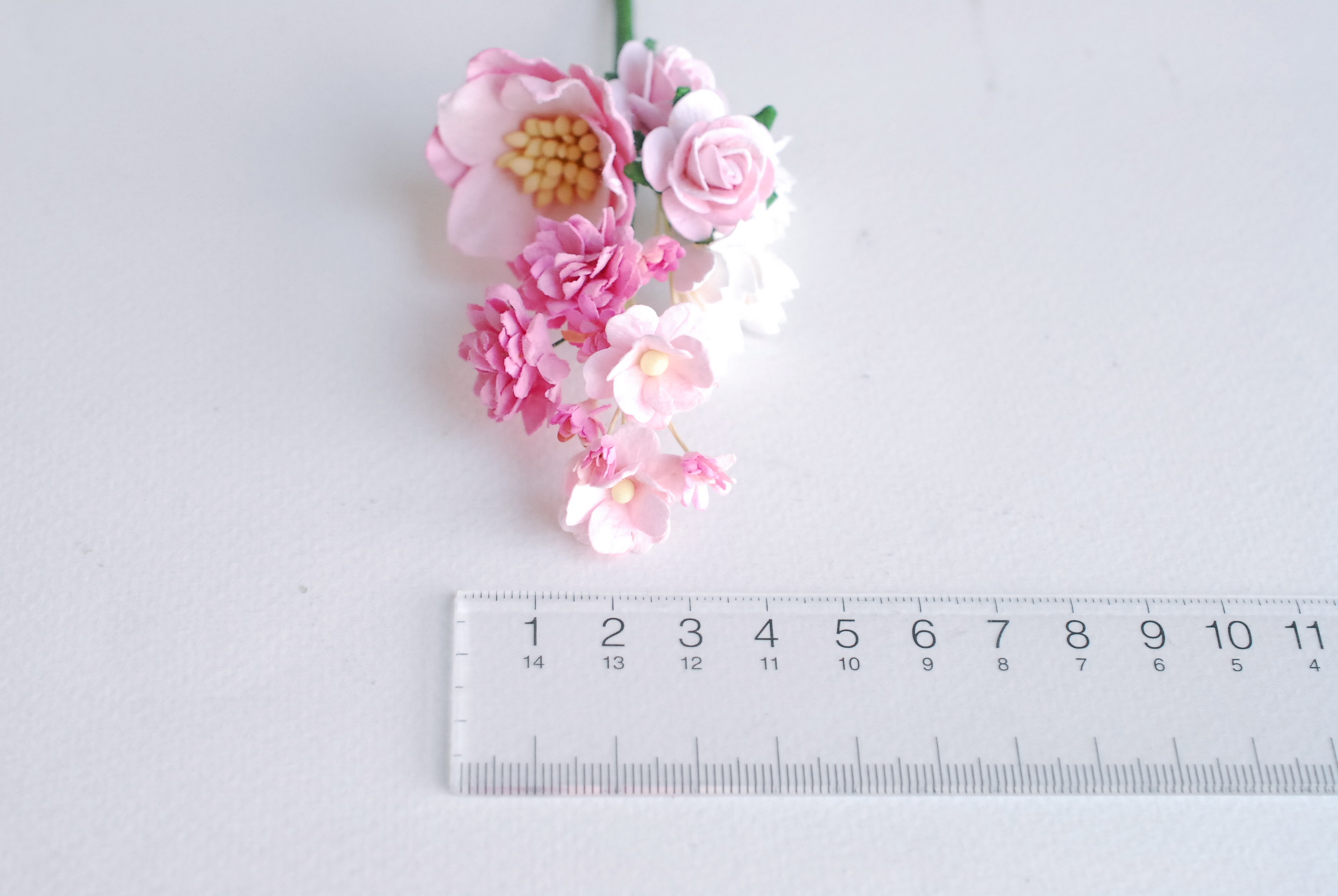 ช่อดอกไม้ติดอกเจ้าบ่าว ช่อดอกไม้ประดับ งานแต่งงาน งานประดิษฐ์ ของชำร่วย ดอกไม้กระดาษสา งานแต่งงาน DIY wedding boutonniere