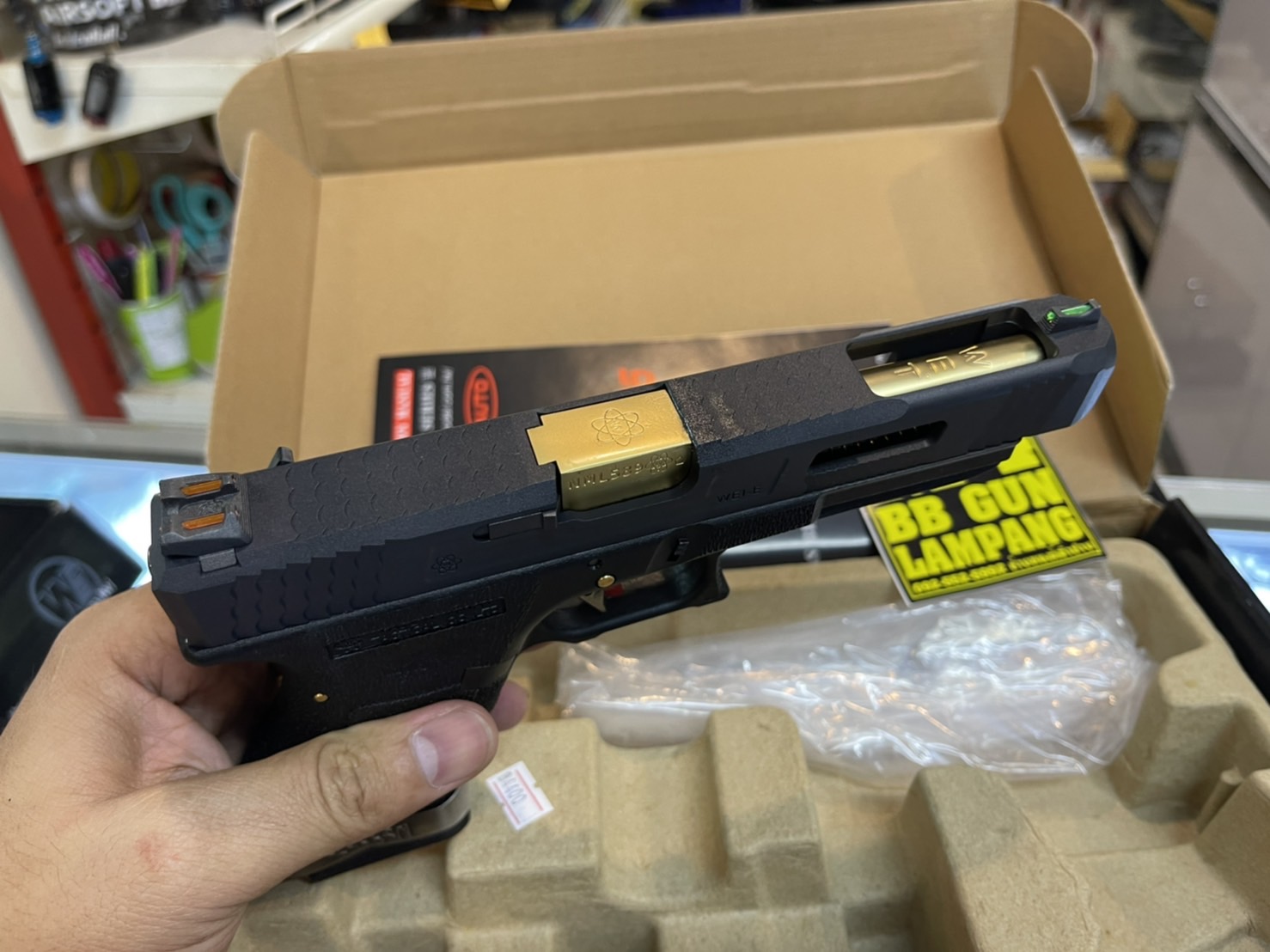 WE - Glock 35 G-Force T1 เฟรมดำ สไลด์ดำ ท่อทอง