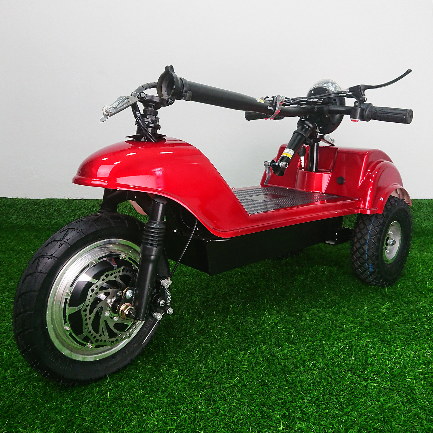 [0601] สกู็ตเตอร์ไฟฟ้า รุ่น Rhino สำหรับผู้สูงอายุ มี3ล้อ ขนาด12นิ้ว รับประกัน6เดือน มีอะไหล่เปลี่ยน Electric scooter