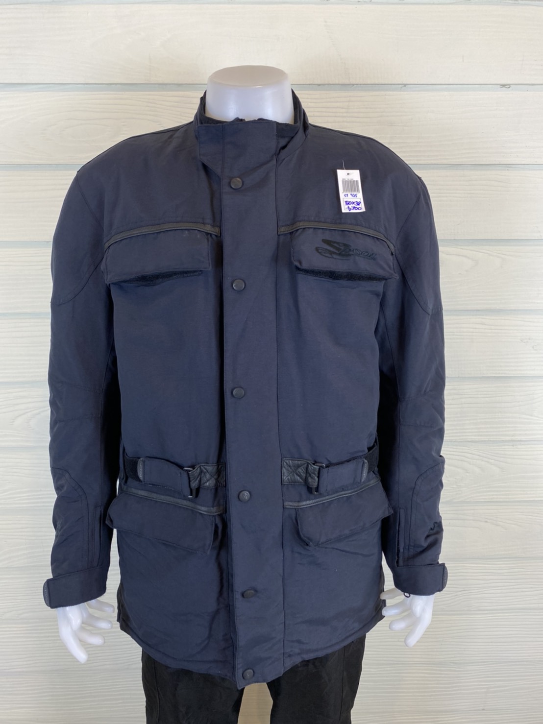 เสื้อขี่มอเตอร์ไซด์( มือสอง) CT 735 : อก 50" ยาว 32" SPOOL