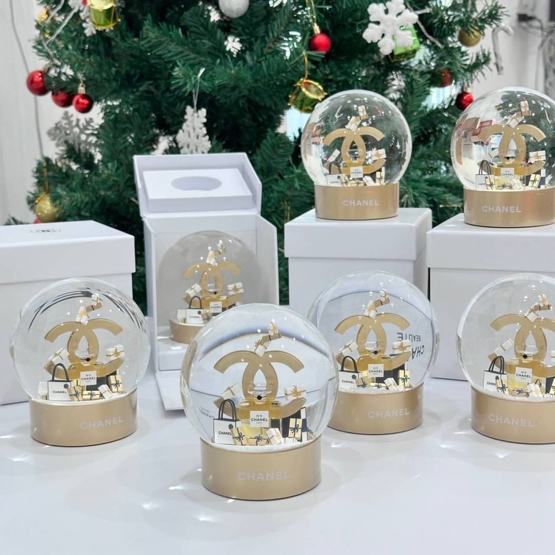 พร้อมส่ง >> Chanel Snowball : Chanel Christmas Snowball Limited 2023 สีทอง