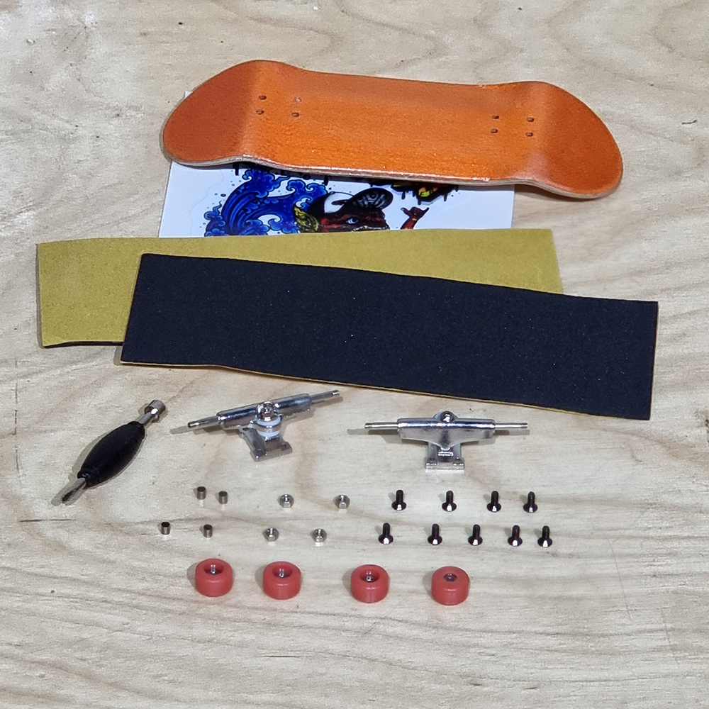 [0205] ฟิงเกอร์บอร์ด fingerboard 10x3cm สเก็ตบอร์ดนิ้ว ฝึกท่าได้เหมือนสเก็ตจริง พกไปเล่นแก้เบื่อได้ทุกทีแก้เบื่อ ฝนตก