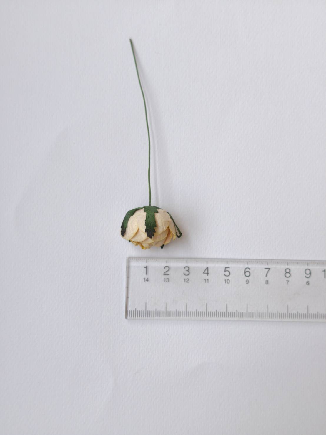 ดอกไม้กระดาษสา สำหรับตกแต่งของชำร่วย งานแต่งงาน ดอกกุหลาบกลม peony ขนาด 3.5 cm. จำนวน 25 ดอก, สีเหลืองไข่ egg color