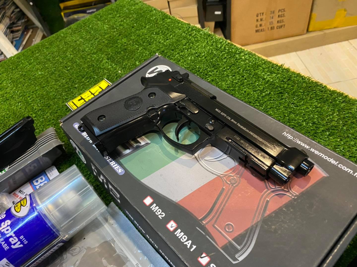 WE - M9A1 Beretta (Full Auto) - สีดำ