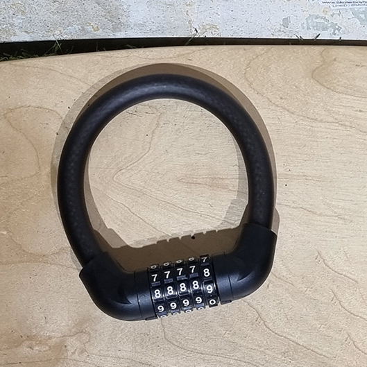 [0901] ลวดสลิง หุ้มPVC ล็อคจักรยาน แบบแข็ง กันขโมย รหัสล็อค5หลัก หนา10มิล หมดปัญหาลืมกุญแจ