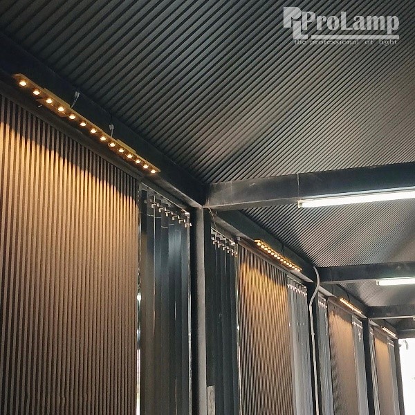 โคมไฟเลเยอร์