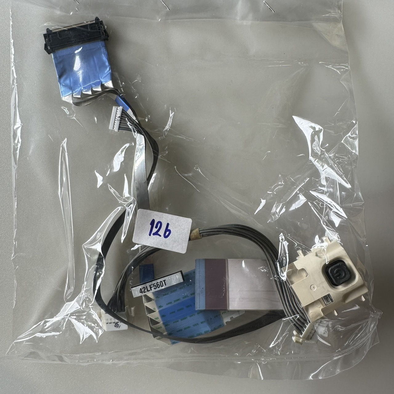 ชุดสายแพร 126 LG 42LF560T