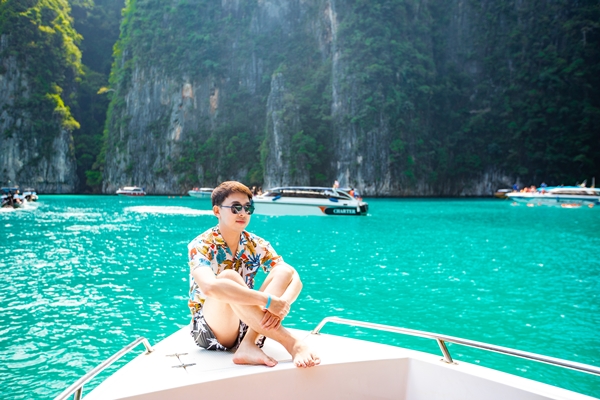 อันดับ 1 ทัวร์เกาะพีพี อ่าวมาหยา อ่าวปิเละ เกาะไข่ เรือสปีดโบ๊ท Phi Phi Island Khai Island - Maya Bay - Pileh Lagoon