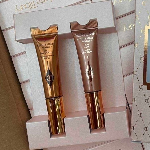 Charlotte Tilbury Dreamy Superstar (Blush On + Highlight)