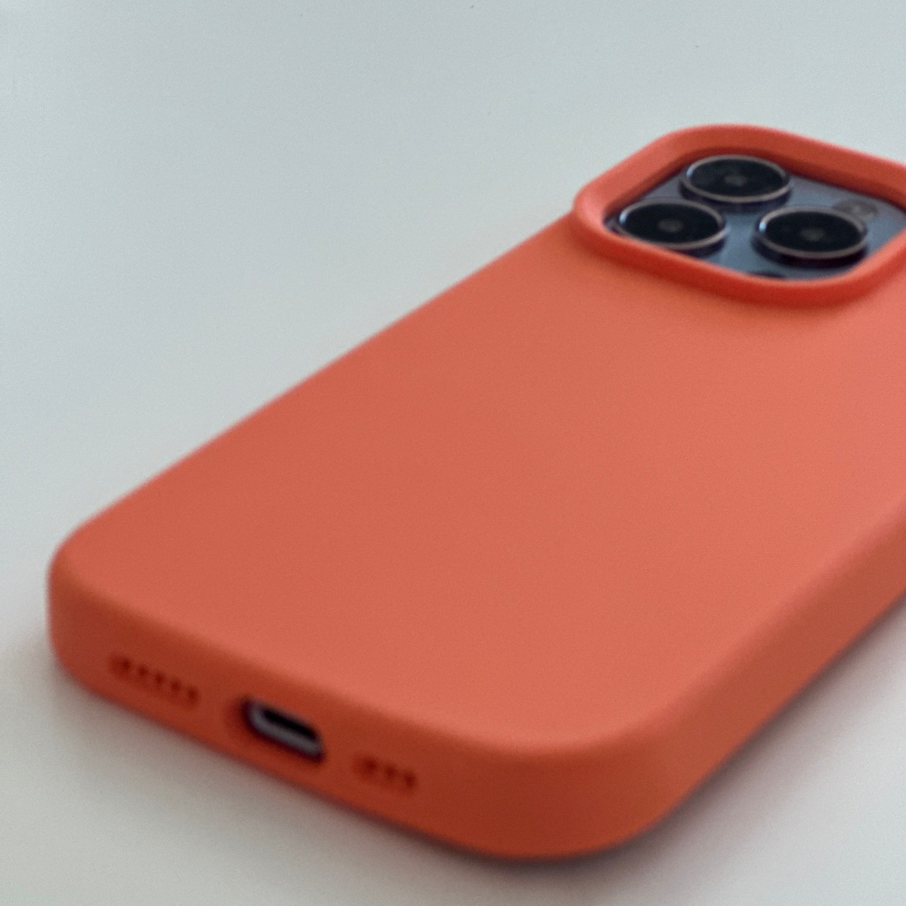 Silicone premium Case v.2 (orange colors)