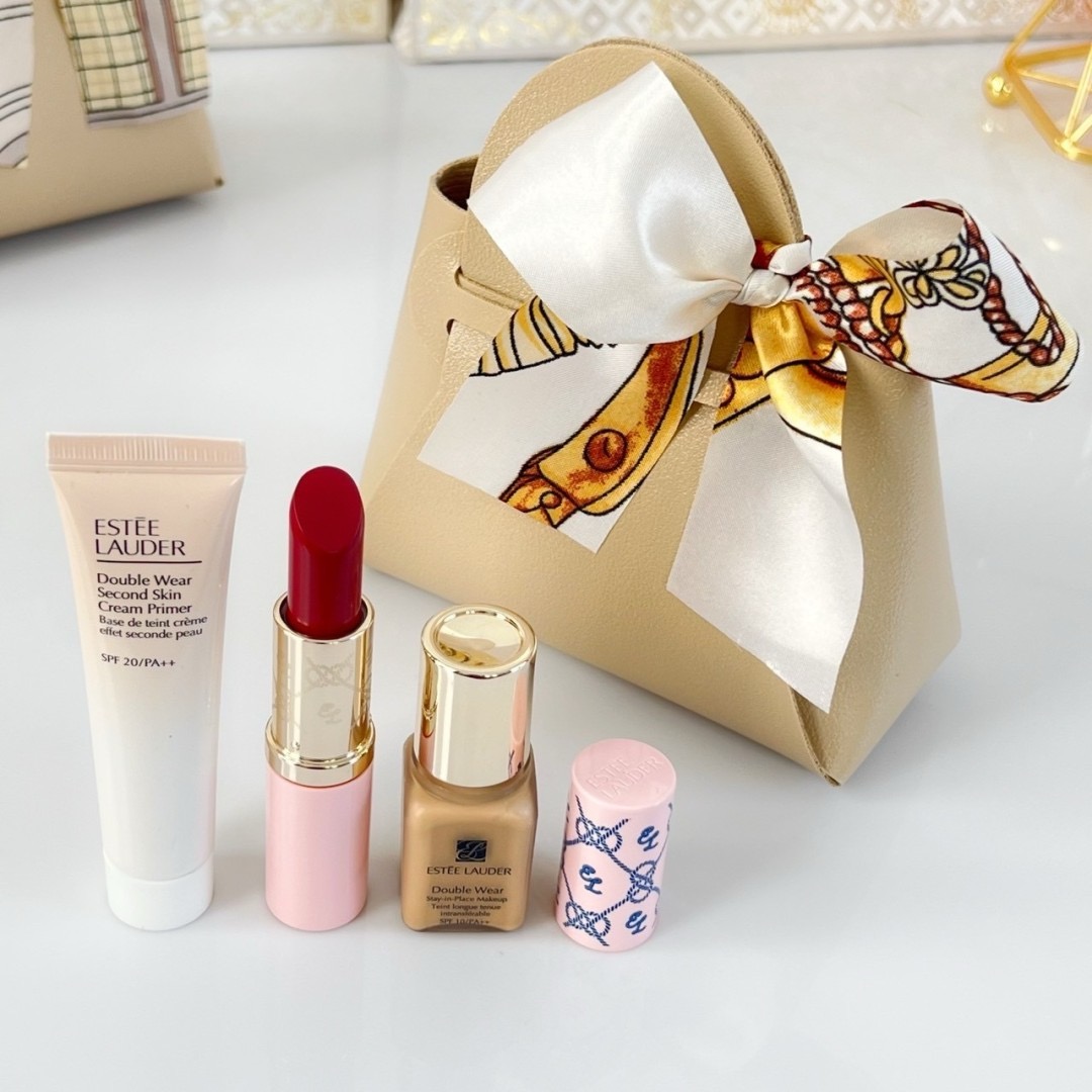 Estee Lauder Mini Gift Set 3 Items. ( Foundation Primer & Lipstick ) แถมฟรีกระเป๋า💗