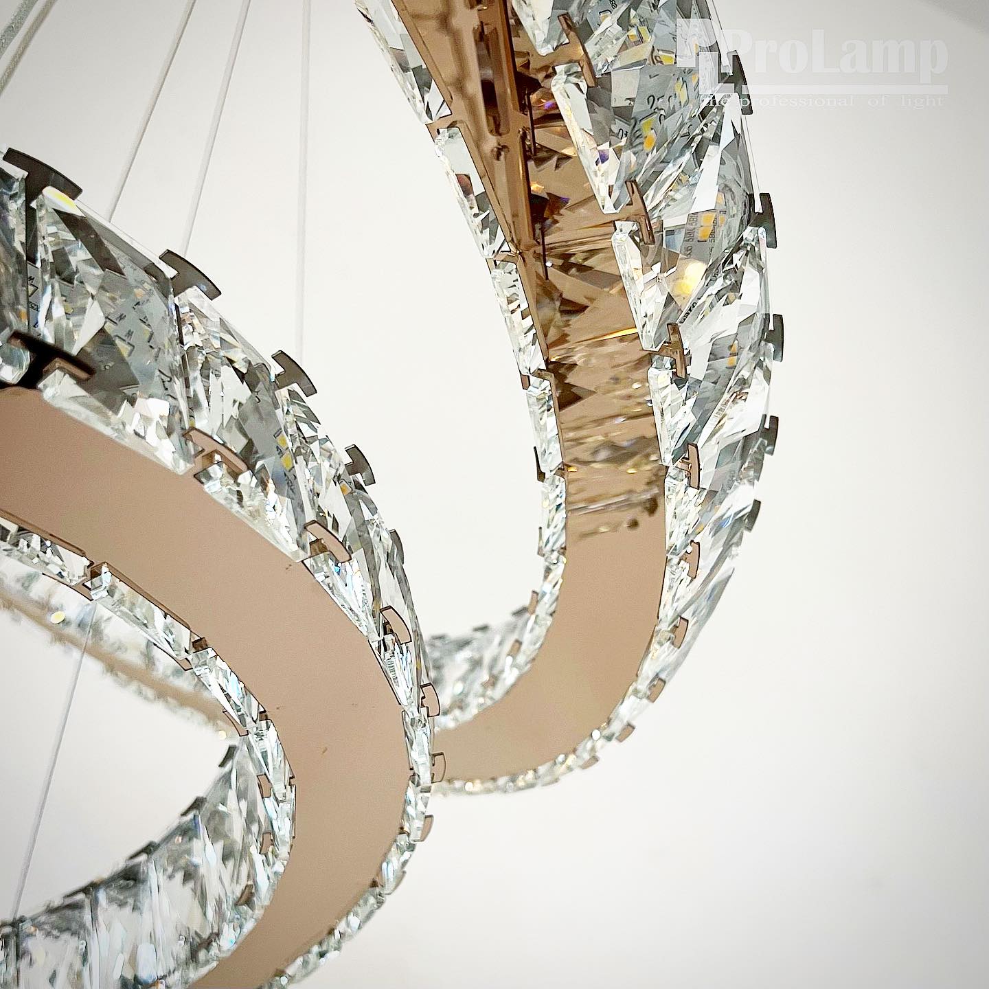 โคมไฟเพดานคริสตัล 9004-3 (RG)