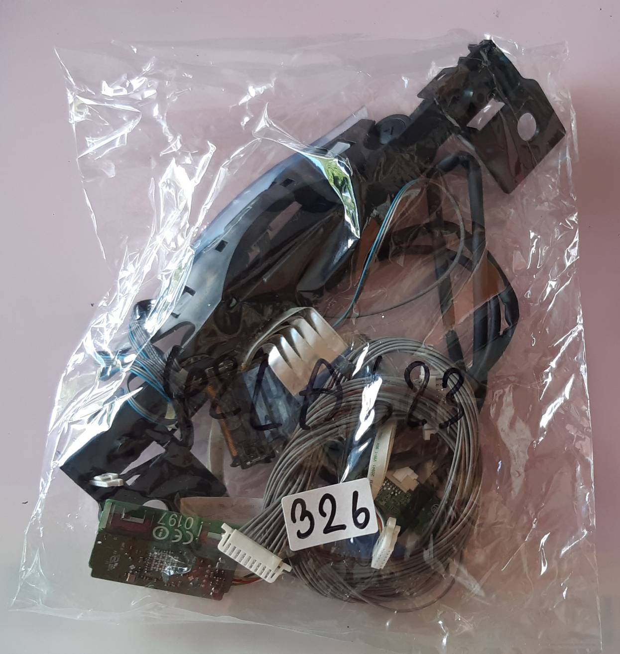 ชุดสายแพร 326 LG 42LA623