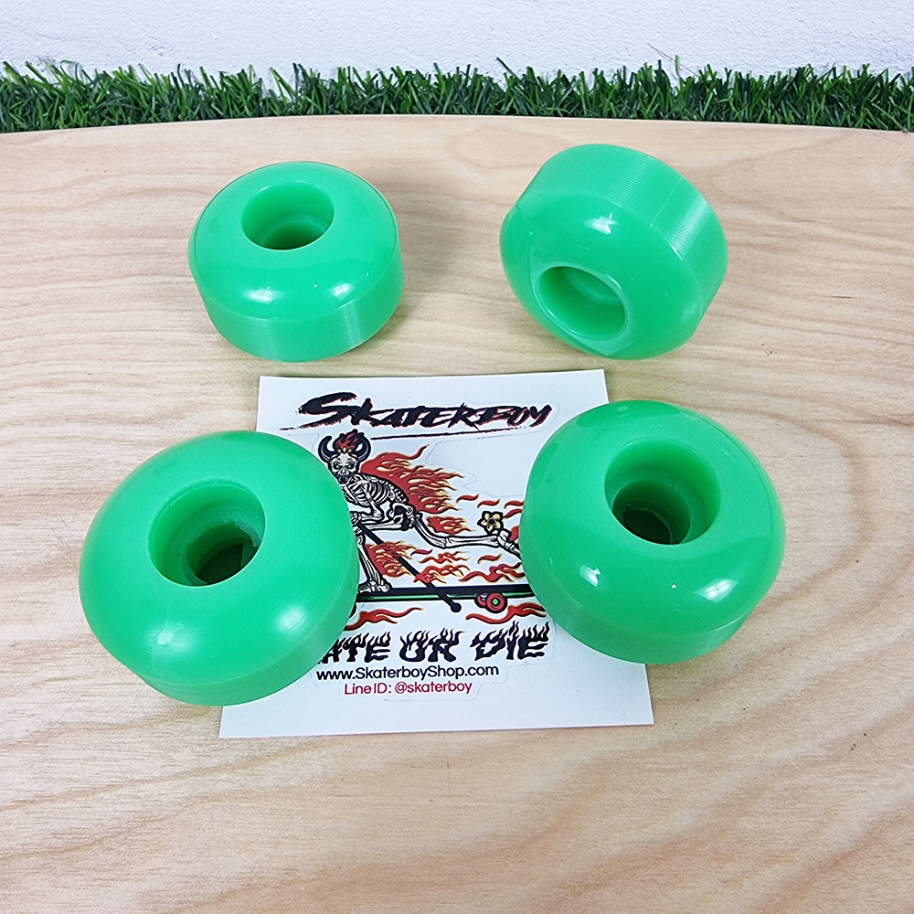 [0315] ล้อสเก็ตบอร์ด ขนาด 52x32mm 95A หลายสี street skateboard