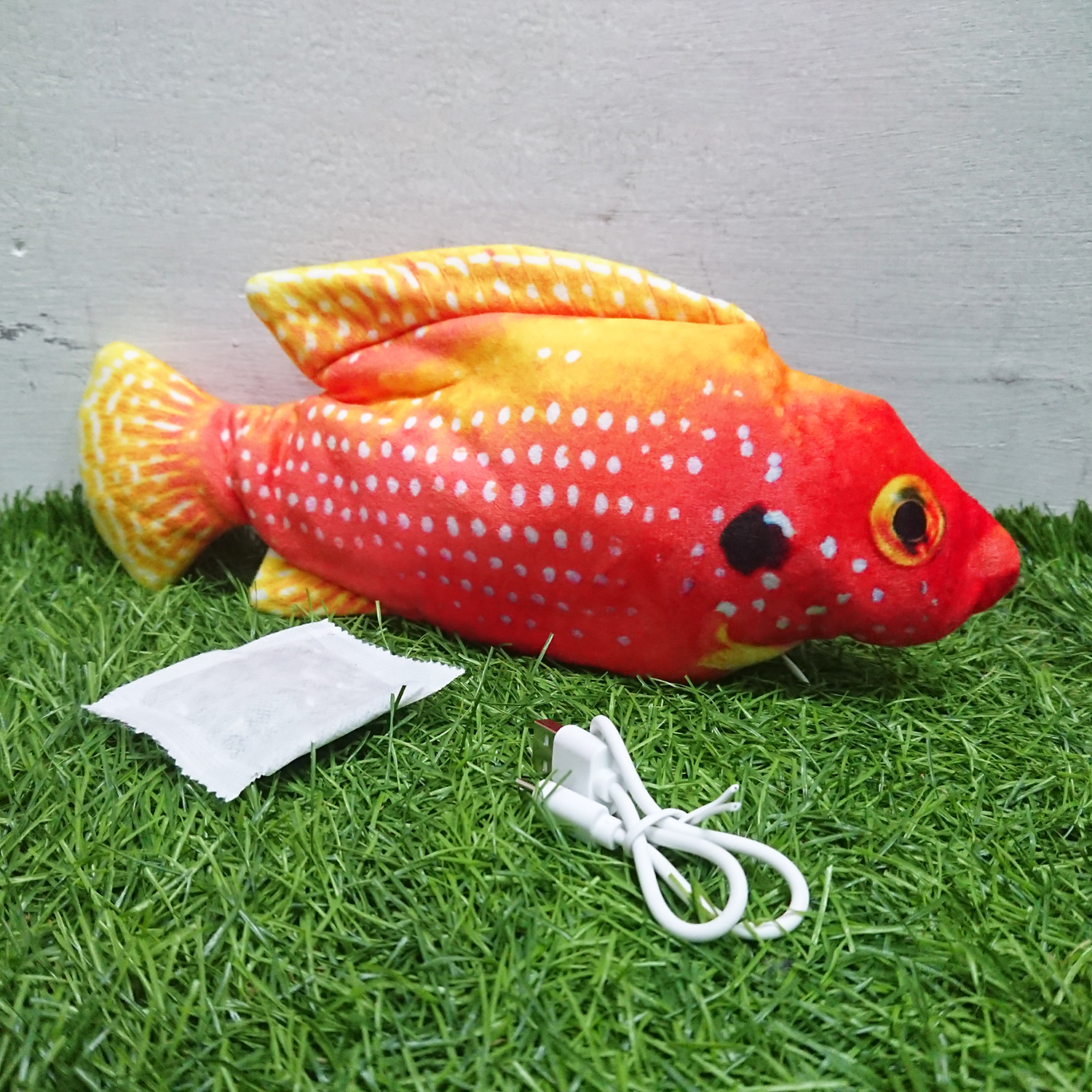 [1100] ของเล่นแมว ปลาสด ดิ้นได้ เลือกได้ 16 สายพันธุ์ ชาร์จ USB ฟรี ซอง Catnip ตำแยแมว