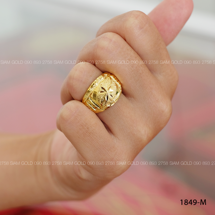 (M) แหวนทองตัดลายพ่นทราย