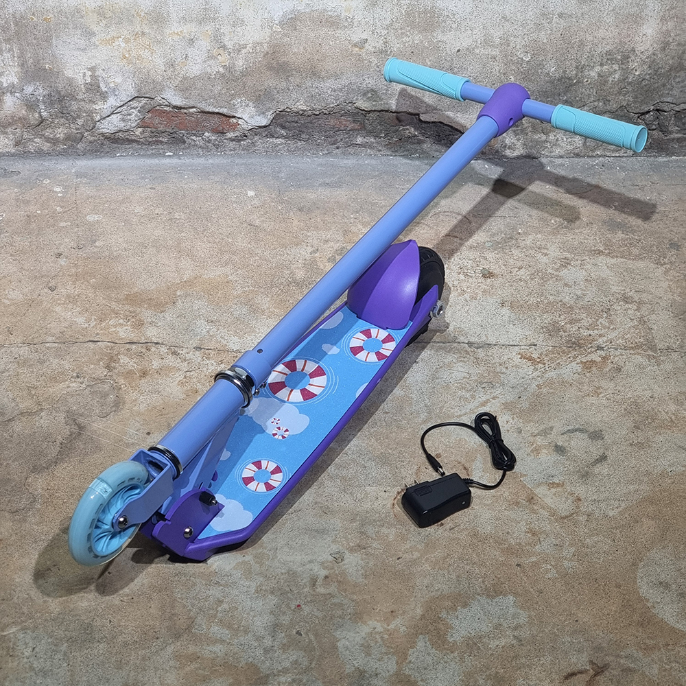 [0601] สกู็ตเตอร์ไฟฟ้า รุ่น KID scoot ล้อ4Inch เร็ว7km/h ระยะ5km