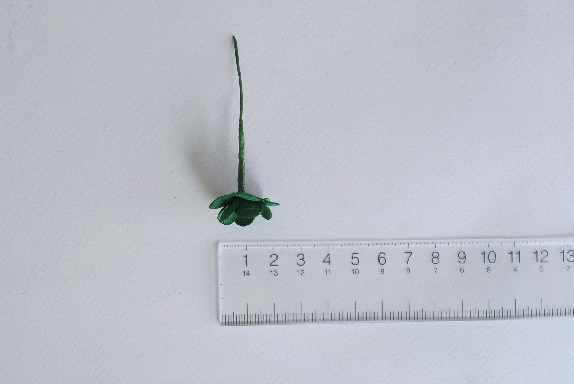 ดอกไม้กระดาษสา ดอกซากุระกระดาษ ดอกไม้กระดาษสาราคาส่ง ดอกไม้กระดาษสำหรับตกแต่งของชำร่วย งานแต่งงาน ทำช่อดอกไม้ติดอกเจ้าบ่าว ข้อมือดอกไม้เจ้าสาว ขนาด2.5 cm. 50 ดอก สีเขียวเข้มคริสมาส Paper flowers supplies: DIY wedding tools Cherry blossom (Sakura) 50 pcs.