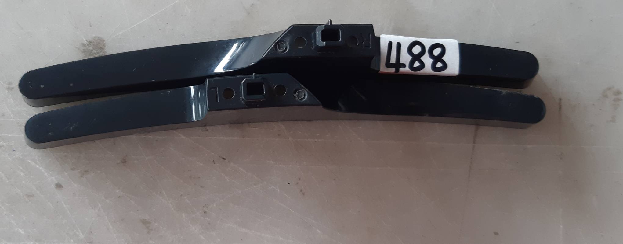 อันที่ 488 ขาทีวี Samsung UN32J4003DK BN63-13872X BN63-13875X ราคา 300 บาท