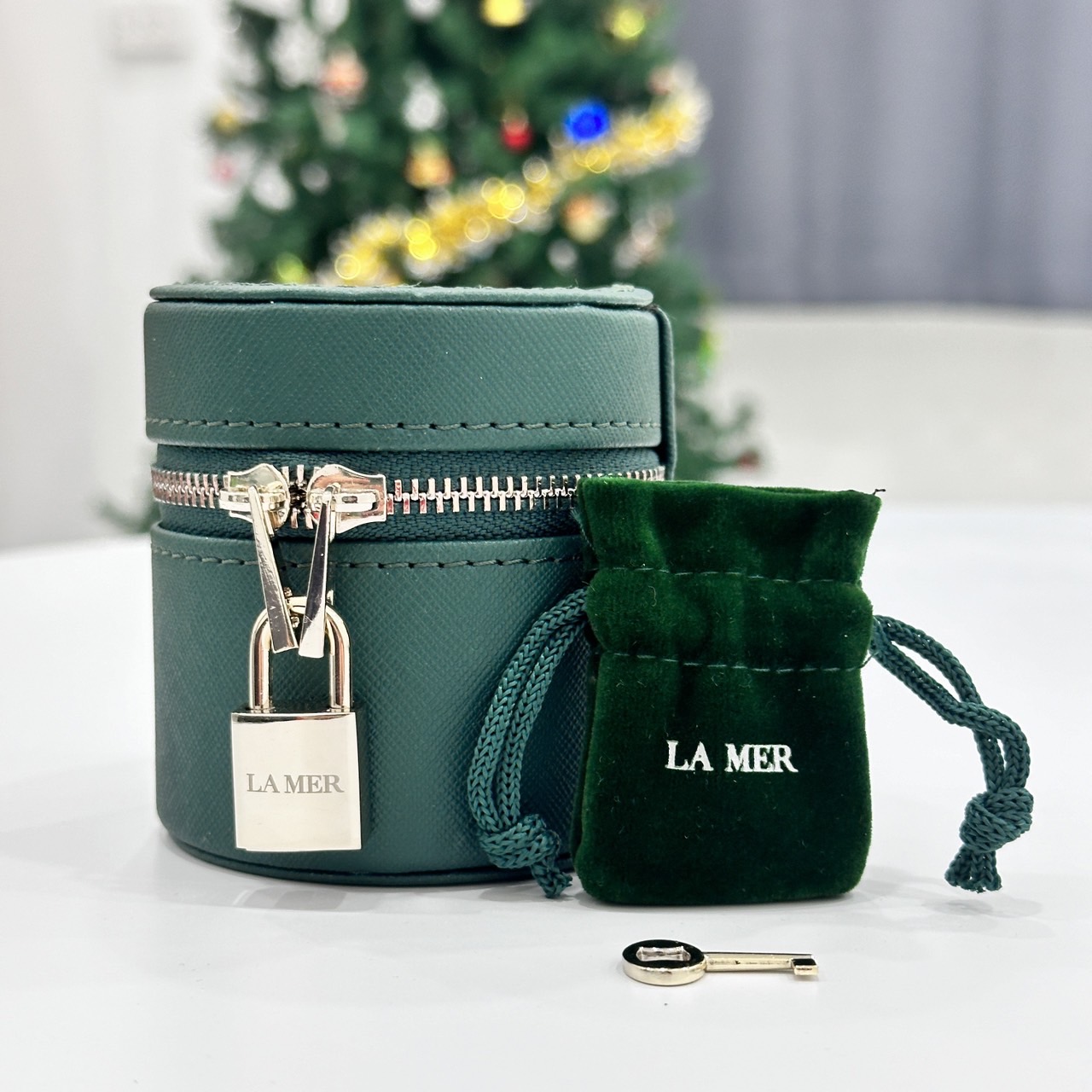 La Mer Mini Bag + Key