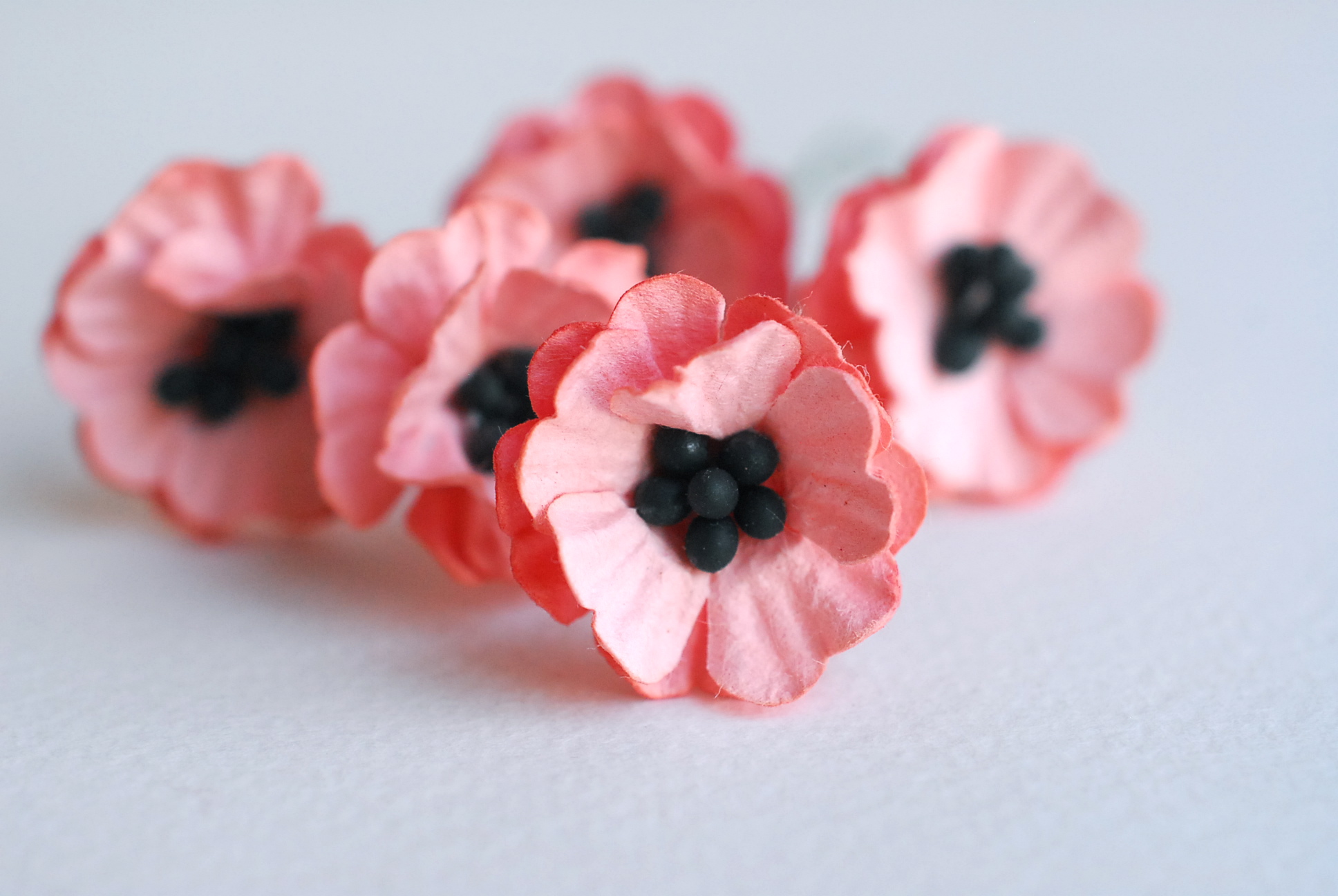 ดอกไม้กระดาษสา ดอกไม้กระดาษสา ดอกป๊อปปี้กระดาษ จตุจักร งานประดิษฐ์ ดอกไม้ทำข้อมือเพื่อนเจ้าสาว แต่งงาน,mixed poppy, ดอกไม้กระดาษ poppy สีผสม ขนาด 2.00 cm. paper flowers, Poppy flowers 2.00 cm. 50 pieces.