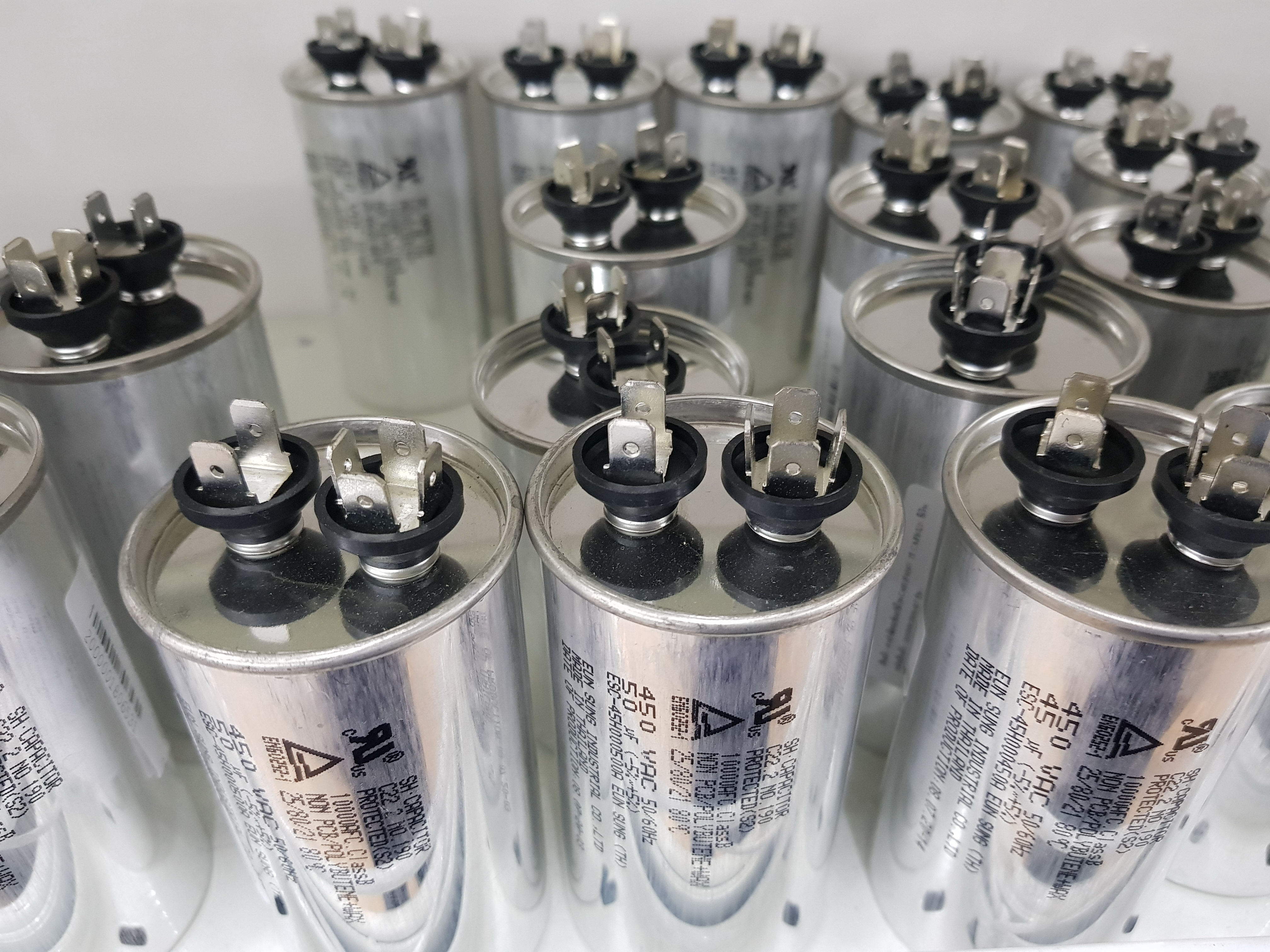 คาปาซิเตอร์แอร์บ้าน