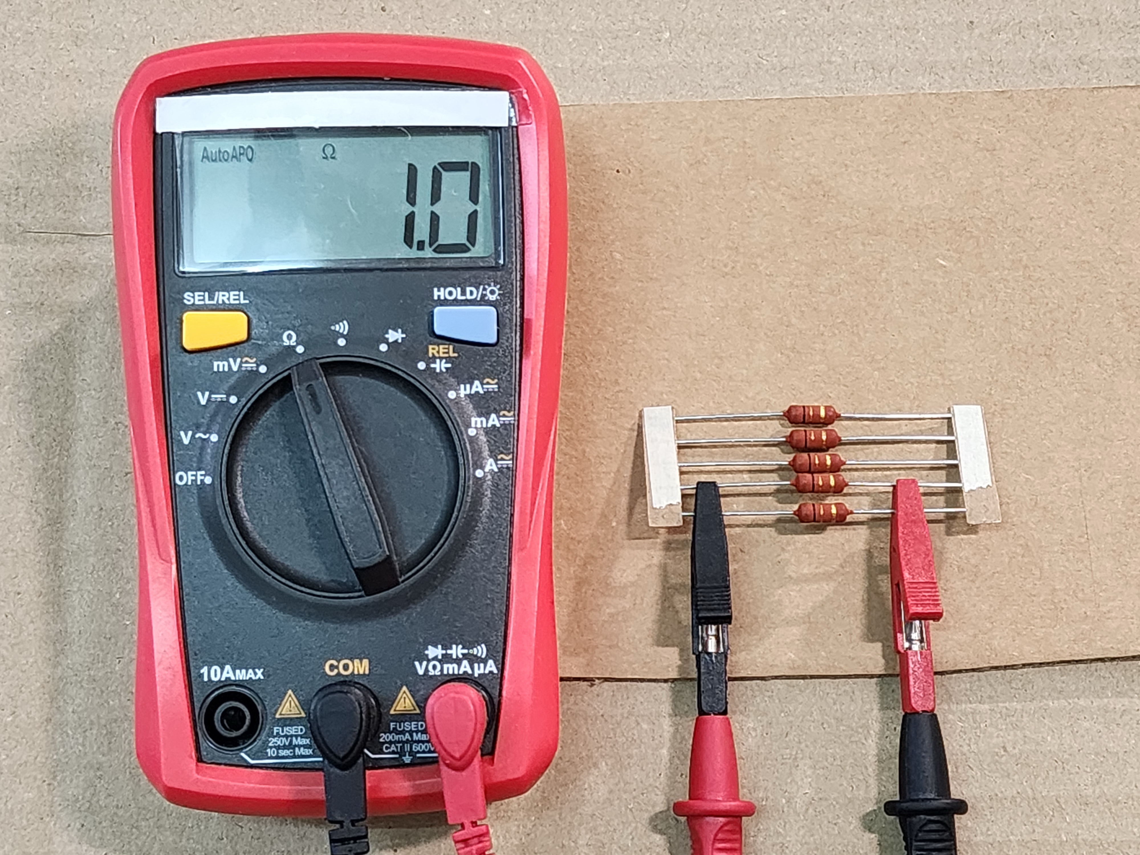 ตัวต้านทาน 1 Ohm สีอะไรบ้าง ตามรูปอ่านค่าได้กี่โอห์ม