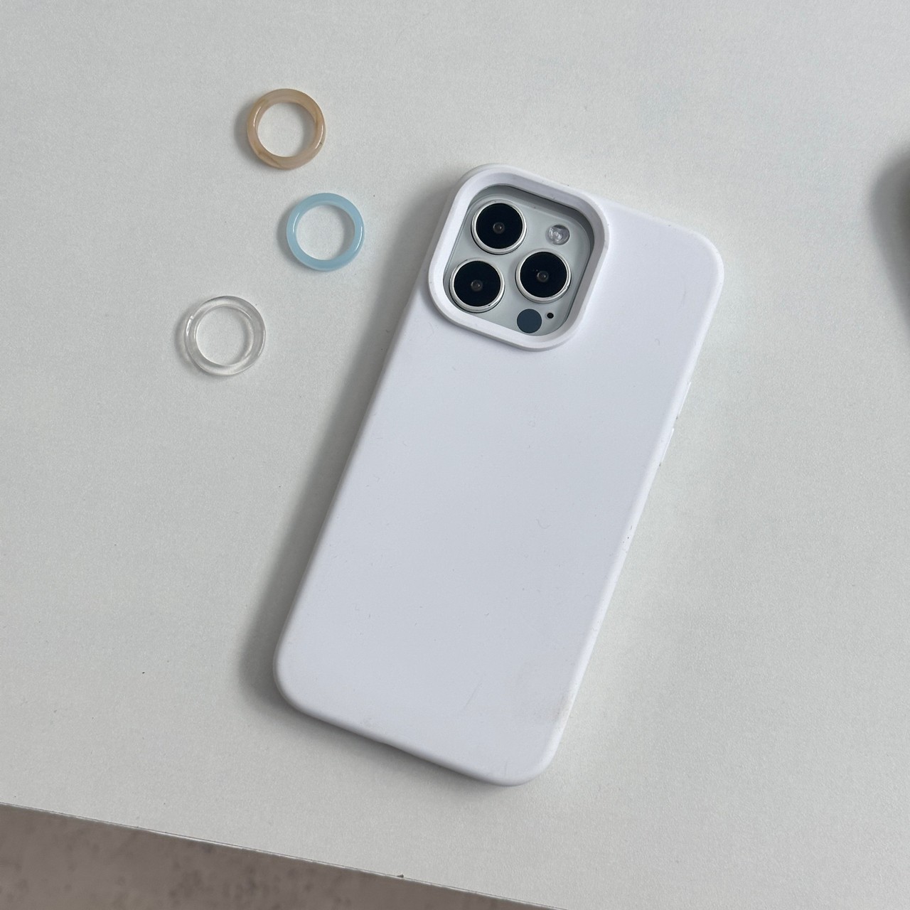 Silicone premium Case v.2 (white colors)
