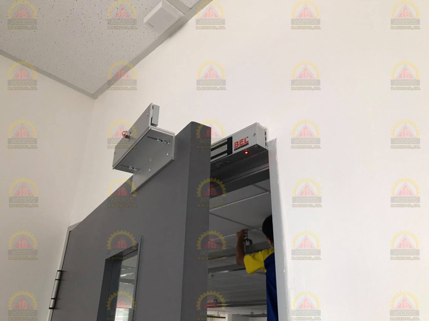 Magnetic Lock 600 lbs. ยี่ห้อ BEL รุ่น 600LED พร้อม LZ Bracket