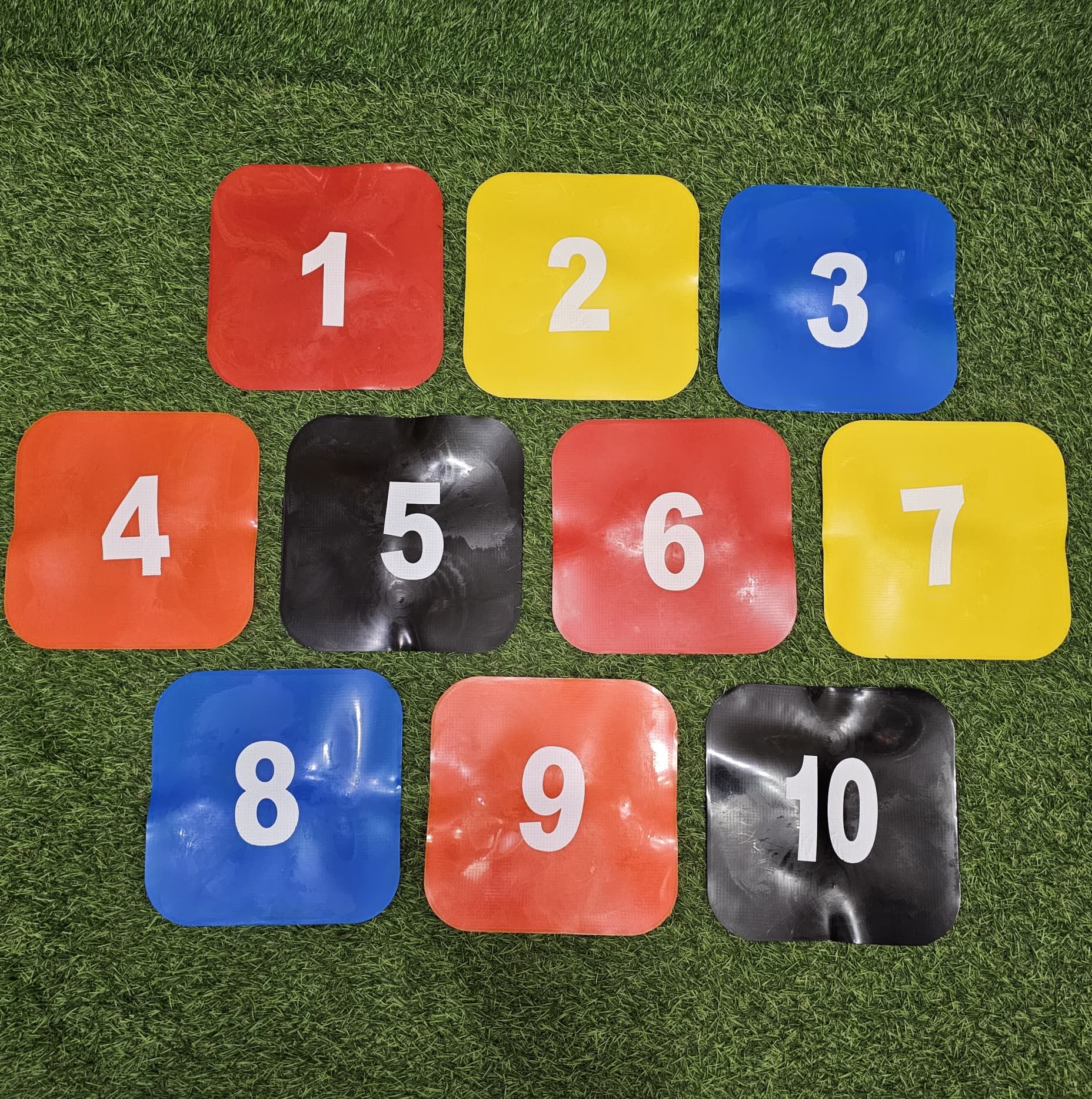 แผ่นซิลิโคน มาร์คเกอร์ 23x23cm สี่เหลี่ยม 10แผ่นคละสี