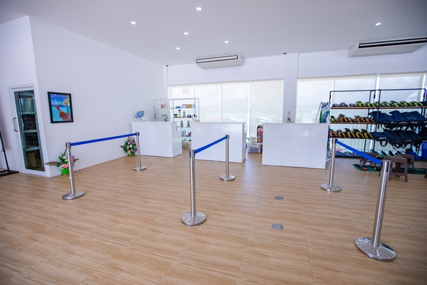 อันดับ 1 ทัวร์เกาะพีพี อ่าวมาหยา อ่าวปิเละ เกาะไข่ เรือสปีดโบ๊ท Phi Phi Island Khai Island - Maya Bay - Pileh Lagoon